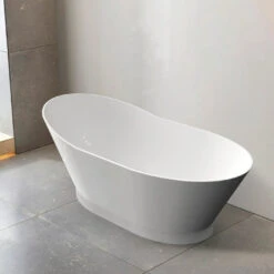 Medina Freestanding Non-Overflow Bathtub -Home Furnishings Store eyJidWNrZXQiOiJ3ZWItbmluamEtaW1hZ2VzIiwia2V5Ijoib3R0aVwvaW1hZ2VzXC9wcm9kaW1nXC8yMjA1XzMuanBnIiwiZWRpdHMiOnsicmVzaXplIjp7IndpZHRoIjoxNDAwLCJoZWlnaHQiOjE0MDAsImZpdCI6Imluc2lkZSIsIndpdGh